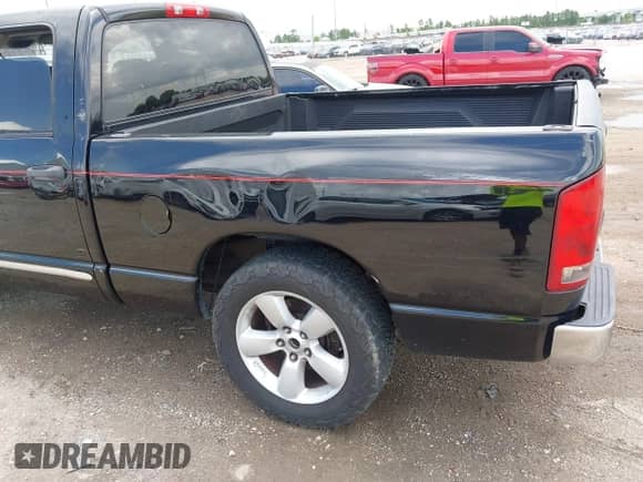2005 Dodge 1500 SLT with VIN 1D7HA18N85S269855, listed as a IAAI auction lot 42719692 with 201,319 mi miles and . Bid and sale history available at DreamBid. Image 6.