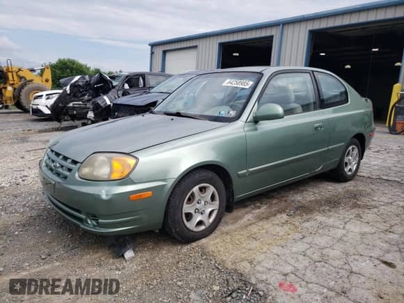 2005 Hyundai Accent GLS с VIN KMHCG35C05U325871, выставлен на аукционе Copart как лот 64258985 с пробегом 166 574 миль миль и Списание • Salvage title. История ставок и продаж доступна на DreamBid. Изображение 1.