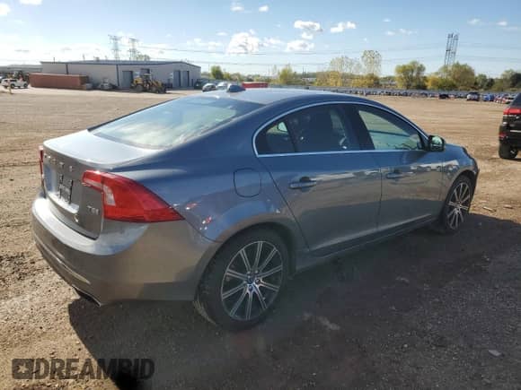 2016 Volvo S60 T5 Drive-E Premier with VIN LYV402FK4GB111282, listed as a Copart auction lot 85314175 with 76,369 mi miles and Salvage title. Bid and sale history available at DreamBid. Image 3.