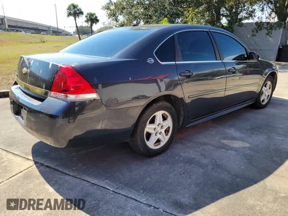 2009 Chevrolet Impala LT с VIN 2G1WT57N991222935, выставлен на аукционе IAAI как лот 41710281 с пробегом 187 553 миль миль и . История ставок и продаж доступна на DreamBid. Изображение 4.