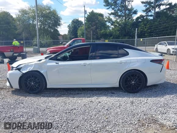 2023 Toyota Camry XSE with VIN 4T1K61AK9PU092978, listed as a IAAI auction lot 43350073 with 69,151 mi miles and . Bid and sale history available at DreamBid. Image 14.