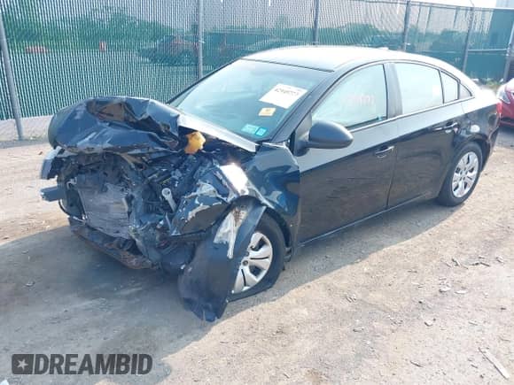 2014 Chevrolet Cruze LS с VIN 1G1PA5SG1E7316713, выставлен на аукционе IAAI как лот 42949777 с пробегом 131 486 миль миль и . История ставок и продаж доступна на DreamBid. Изображение 17.