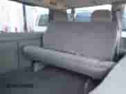 2004 Chevrolet Astro z VIN 1GNEL19X74B125338, wystawiony jako IAAI lot #42410655 z przebiegiem 169 085 mil mil oraz . Historia ofert i sprzedaży dostępna na DreamBid. Obrazek 12.