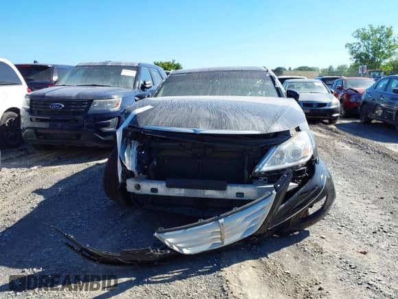2009 Hyundai Genesis with VIN KMHGC46F69U064909, listed as a IAAI auction lot 42606984 with 91,576 mi miles and . Bid and sale history available at DreamBid. Image 11.