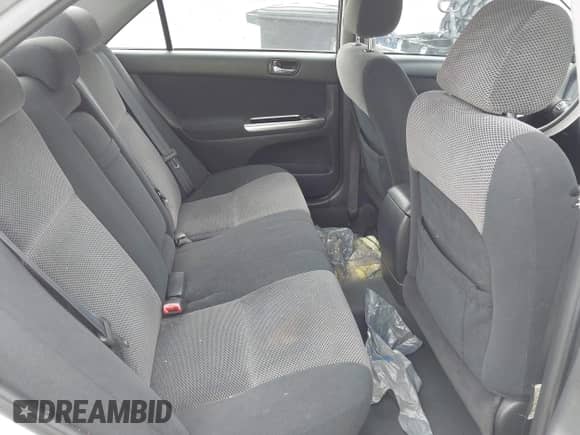 2005 Toyota Camry XLE z VIN 4T1BE32K35U547124, wystawiony jako IAAI lot #43356167 z przebiegiem 235 904 mil mil oraz . Historia ofert i sprzedaży dostępna na DreamBid. Obrazek 8.