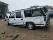 1998 Chevrolet Suburban with VIN 3GNEC16R0WG132048, listed as a Copart auction lot 83964894 with 176,524 mi miles and Non repairable. Bid and sale history available at DreamBid. Image 2.