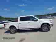 2017 Ford F-150 XL z VIN 1FTEW1EG7HFA89249, wystawiony jako IAAI lot #43186752 z przebiegiem 151 754 mil mil oraz . Historia ofert i sprzedaży dostępna na DreamBid. Obrazek 13.