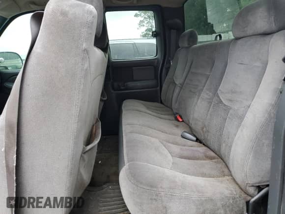 2004 GMC Sierra 1500 SLT z VIN 1GTEK19T14Z146489, wystawiony jako Copart lot #66932135 z przebiegiem 332 391 mil mil oraz Szkoda całkowita • Salvage title. Historia ofert i sprzedaży dostępna na DreamBid. Obrazek 10.