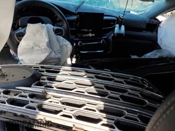 2021 Ford Explorer Limited z VIN 1FMSK8FH3MGA02039, wystawiony jako Copart lot #83982355 z przebiegiem Nie podano mil oraz Szkoda całkowita • Salvage title. Historia ofert i sprzedaży dostępna na DreamBid. Obrazek 8.