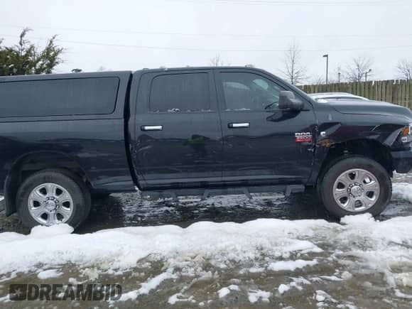2010 Dodge 2500 ST with VIN 3D7UT2CL5AG147072, listed as a IAAI auction lot 41552993 with 205,763 mi miles and . Bid and sale history available at DreamBid. Image 13.