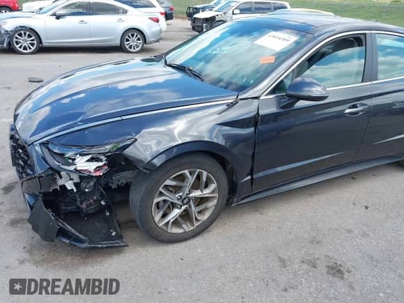 2021 Hyundai Sonata SEL с VIN 5NPEF4JA9MH092785, выставлен на аукционе IAAI как лот 43034309 с пробегом 32 914 миль миль и . История ставок и продаж доступна на DreamBid. Изображение 17.