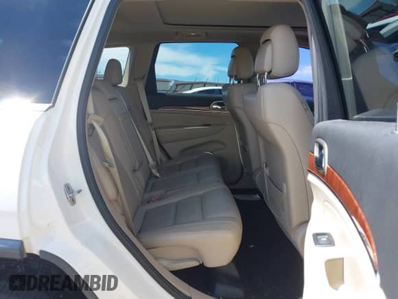 2011 Jeep Grand Cherokee Limited with VIN 1J4RR5GT1BC714774, listed as a IAAI auction lot 42651419 with 142,050 mi miles and . Bid and sale history available at DreamBid. Image 8.