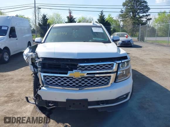 2018 Chevrolet Suburban LT с VIN 1GNSKHKC9JR281860, выставлен на аукционе IAAI как лот 42095234 с пробегом 82 563 миль миль и . История ставок и продаж доступна на DreamBid. Изображение 12.