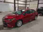 2024 Toyota Corolla LE z VIN 5YFB4MDE2RP219832, wystawiony jako IAAI lot #43213313 z przebiegiem 8 153 mil mil oraz . Historia ofert i sprzedaży dostępna na DreamBid. Obrazek 17.