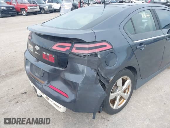 2011 Chevrolet Volt с VIN 1G1RD6E45BU101114, выставлен на аукционе IAAI как лот 43491377 с пробегом 149 402 миль миль и . История ставок и продаж доступна на DreamBid. Изображение 6.