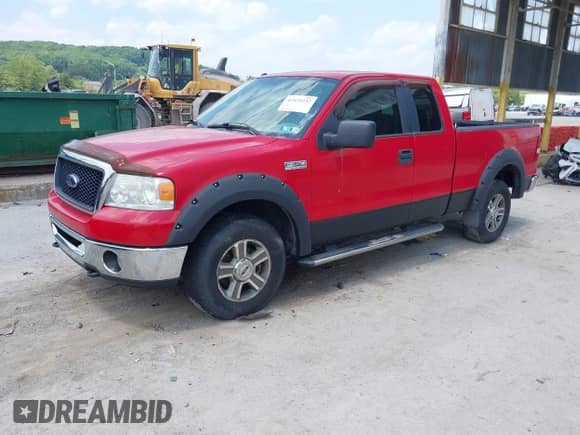 2007 Ford F-150 XLT with VIN 1FTPX14VX7FB31000, listed as a IAAI auction lot 42425237 with 149,152 mi miles and . Bid and sale history available at DreamBid. Image 2.