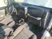 2003 Jeep Wrangler X z VIN 1J4FA39S63P356911, wystawiony jako Copart lot #81295295 z przebiegiem 92 861 mil mil oraz Szkoda całkowita • Salvage title. Historia ofert i sprzedaży dostępna na DreamBid. Obrazek 8.