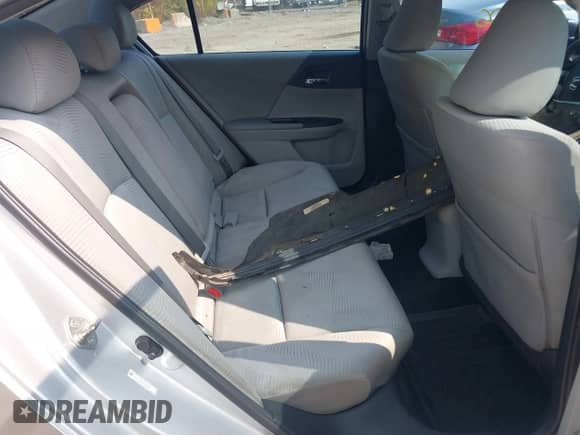 2014 Honda Accord LX с VIN 1HGCR2F33EA109085, выставлен на аукционе IAAI как лот 39960006 с пробегом 168 703 миль миль и . История ставок и продаж доступна на DreamBid. Изображение 8.