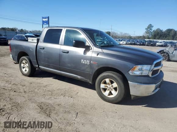 2016 Ram 1500 Tradesman z VIN 1C6RR6KM8GS216202, wystawiony jako Copart lot #46368195 z przebiegiem 160 102 mil mil oraz Czysty tytuł • Clean title. Historia ofert i sprzedaży dostępna na DreamBid. Obrazek 4.