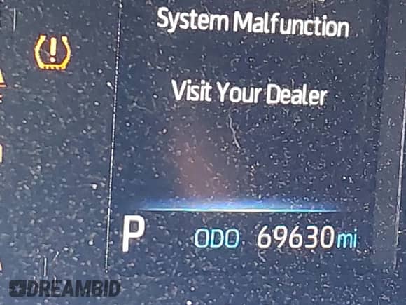 2022 Toyota Tundra SR5 with VIN 5TFLA5DB2NX001314, listed as a IAAI auction lot 42538763 with 69,630 mi miles and . Bid and sale history available at DreamBid. Image 16.