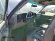 2000 GMC Sierra 1500 SLE z VIN 2GTEK19T3Y1112326, wystawiony jako Copart lot #86113175 z przebiegiem 57 704 mil mil oraz Szkoda całkowita • Salvage title. Historia ofert i sprzedaży dostępna na DreamBid. Obrazek 8.