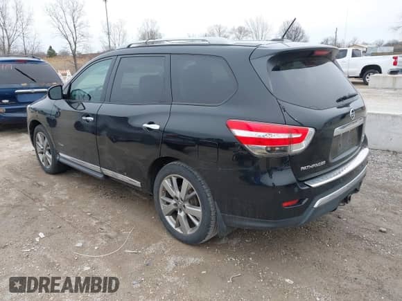 2014 Nissan Pathfinder Platinum Hybrid with VIN 5N1CR2MM5EC650035, listed as a IAAI auction lot 41935916 with 163,108 mi miles and . Bid and sale history available at DreamBid. Image 3.