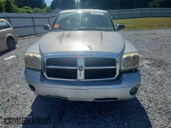 2007 Dodge Dakota SLT с VIN 1D7HE48P17S164732, выставлен на аукционе Copart как лот 80075525 с пробегом 230 632 миль миль и Списание • Salvage title. История ставок и продаж доступна на DreamBid. Изображение 5.