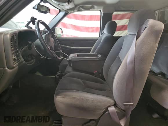 2005 GMC Sierra 1500 SLE с VIN 1GTEK19B85Z195214, выставлен на аукционе Copart как лот 85295805 с пробегом 121 323 миль миль и Чистый • Clean title. История ставок и продаж доступна на DreamBid. Изображение 7.