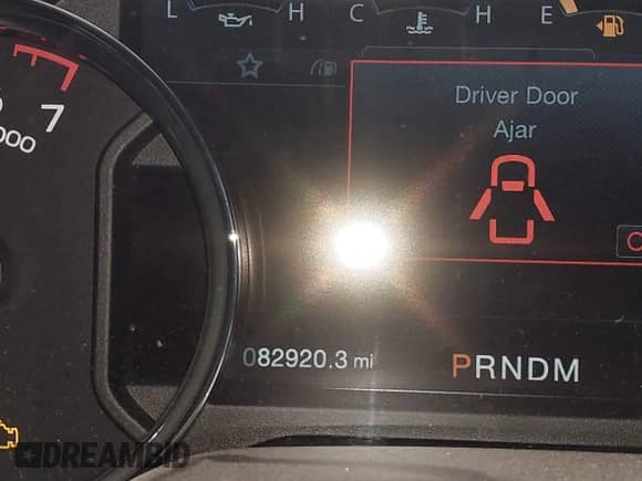 2020 Ford F-150 XL с VIN 1FTEW1EP1LFB12162, выставлен на аукционе IAAI как лот 41211017 с пробегом 82 920 миль миль и . История ставок и продаж доступна на DreamBid. Изображение 7.