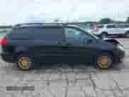 2010 Toyota Sienna XLE с VIN 5TDDK4CC6AS032037, выставлен на аукционе IAAI как лот 42860576 с пробегом 152 149 миль миль и . История ставок и продаж доступна на DreamBid. Изображение 13.