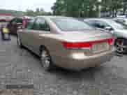 2007 Hyundai Azera SE с VIN KMHFC46F87A148059, выставлен на аукционе IAAI как лот 42920127 с пробегом 239 618 миль миль и . История ставок и продаж доступна на DreamBid. Изображение 3.