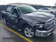 2016 Ram 1500 Lone Star z VIN 1C6RR6LTXGS169454, wystawiony jako IAAI lot #41947483 z przebiegiem 150 744 mil mil oraz . Historia ofert i sprzedaży dostępna na DreamBid. Obrazek 1.