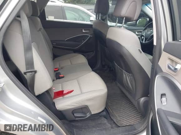 2019 Hyundai Santa Fe SE с VIN KM8SMDHF8KU298172, выставлен на аукционе IAAI как лот 42567833 с пробегом 84 010 миль миль и . История ставок и продаж доступна на DreamBid. Изображение 8.