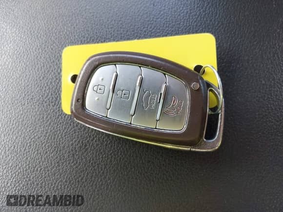 2018 Hyundai Elantra SEL z VIN 5NPD84LF3JH350535, wystawiony jako IAAI lot #43277872 z przebiegiem 86 885 mil mil oraz . Historia ofert i sprzedaży dostępna na DreamBid. Obrazek 11.