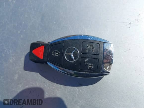 2016 Mercedes-Benz CLA 250 с VIN WDDSJ4EB5GN338469, выставлен на аукционе IAAI как лот 41691718 с пробегом 74 961 миль миль и . История ставок и продаж доступна на DreamBid. Изображение 11.