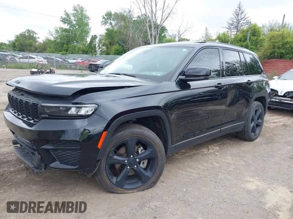 2023 Jeep Grand Cherokee Altitude с VIN 1C4RJHAG9PC543905, выставлен на аукционе IAAI как лот 42381448 с пробегом 36 533 миль миль и . История ставок и продаж доступна на DreamBid. Изображение 2.