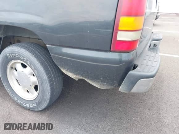 2003 GMC Sierra 1500 SLE с VIN 2GTEC19T131391300, выставлен на аукционе IAAI как лот 42457561 с пробегом 301 478 миль миль и . История ставок и продаж доступна на DreamBid. Изображение 6.