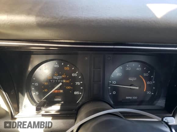 1981 Chevrolet Corvette с VIN 1G1AY8767BS429769, выставлен на аукционе Copart как лот 66192403 с пробегом 72 109 миль миль и Чистый • Clean title. История ставок и продаж доступна на DreamBid. Изображение 9.