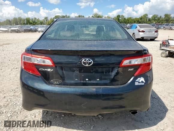 2014 Toyota Camry L с VIN 4T1BF1FK2EU749996, выставлен на аукционе Copart как лот 82160735 с пробегом 94 799 миль миль и Списание • Salvage title. История ставок и продаж доступна на DreamBid. Изображение 6.