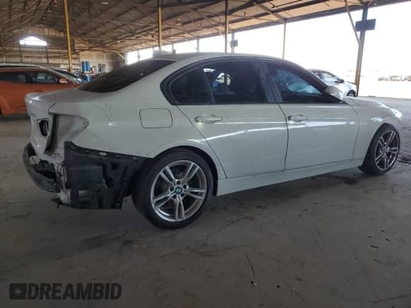 2014 BMW 3 Series 328d xDrive с VIN WBA3D5C59EKX98013, выставлен на аукционе Copart как лот 89864625 с пробегом 112 071 миль миль и Списание • Salvage title. История ставок и продаж доступна на DreamBid. Изображение 3.