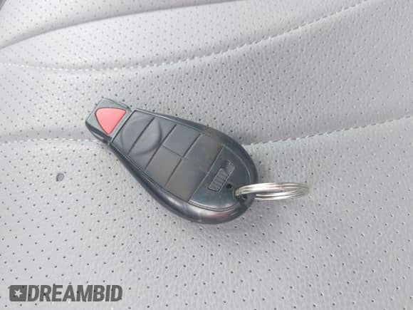 2010 Dodge 1500 Sport z VIN 1D7RV1GT3AS177703, wystawiony jako IAAI lot #42958938 z przebiegiem 216 539 mil mil oraz . Historia ofert i sprzedaży dostępna na DreamBid. Obrazek 11.