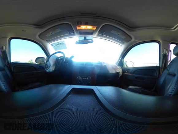 2010 Chevrolet Tahoe LTZ z VIN 1GNUCCE04AR277838, wystawiony jako IAAI lot #42854131 z przebiegiem 161 680 mil mil oraz . Historia ofert i sprzedaży dostępna na DreamBid. Obrazek 21.