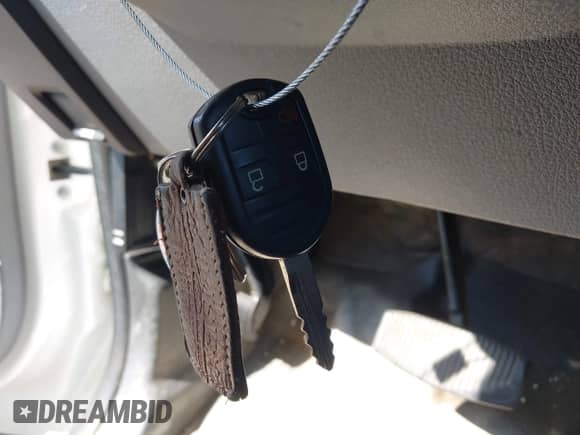 2015 Ford F-250 Lariat z VIN 1FT7W2BT3FEA75447, wystawiony jako IAAI lot #43110193 z przebiegiem 257 098 mil mil oraz . Historia ofert i sprzedaży dostępna na DreamBid. Obrazek 11.