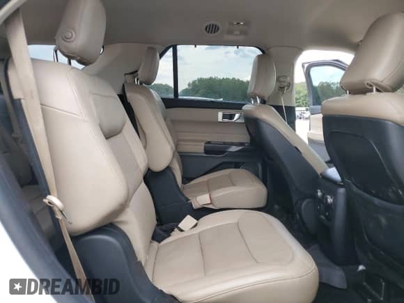 2020 Ford Explorer Limited z VIN 1FMSK7FH7LGA10704, wystawiony jako Copart lot #68747315 z przebiegiem 110 444 mil mil oraz Szkoda całkowita • Salvage title. Historia ofert i sprzedaży dostępna na DreamBid. Obrazek 11.