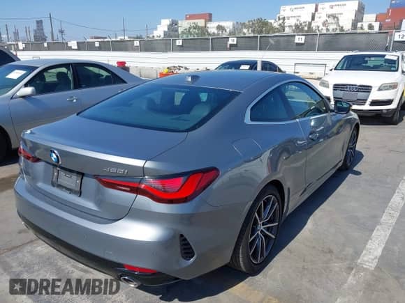 2025 BMW 4 Series 430i with VIN WBA43DA00SCS10563, listed as a IAAI auction lot 42510336 with 20,810 mi miles and . Bid and sale history available at DreamBid. Image 4.