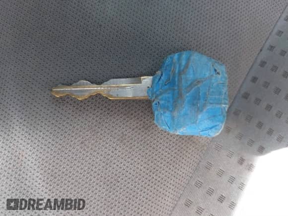 2007 Ford F-150 STX with VIN 1FTRX12W97FB53929, listed as a IAAI auction lot 41829031 with 234,731 mi miles and . Bid and sale history available at DreamBid. Image 11.