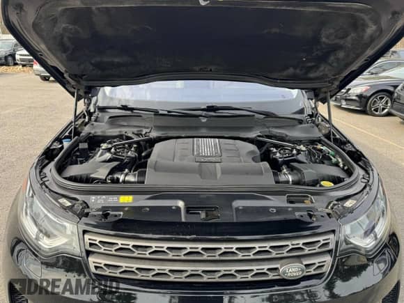 2020 Land Rover Discovery SE with VIN SALRG2RV5L2424255, listed as a Copart auction lot 54084845 with 126,948 mi miles and Clean title. Bid and sale history available at DreamBid. Image 8.