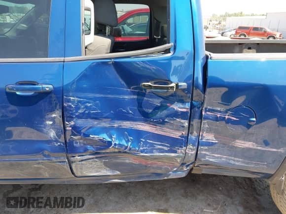 2017 GMC Sierra 1500 SLE with VIN 1GTR1MEC0HZ326158, listed as a IAAI auction lot 42944044 with 123,672 mi miles and . Bid and sale history available at DreamBid. Image 6.