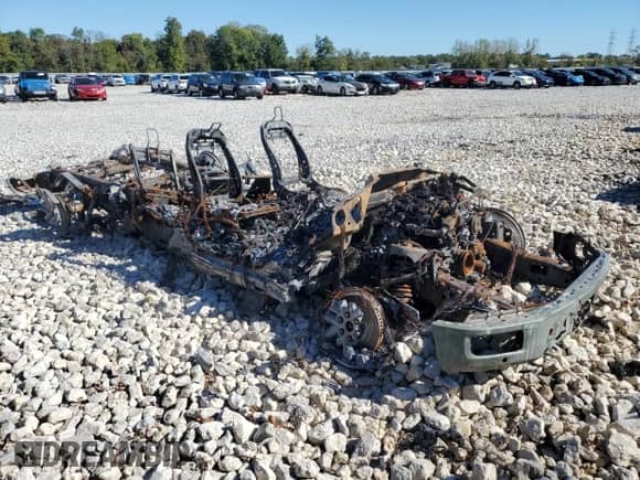 2024 Ford F-150 Lariat с VIN 1FTFW5L8XRFB80895, выставлен на аукционе Copart как лот 82147135 с пробегом Не указан миль и На запчасти • Non repairable. История ставок и продаж доступна на DreamBid. Изображение 4.