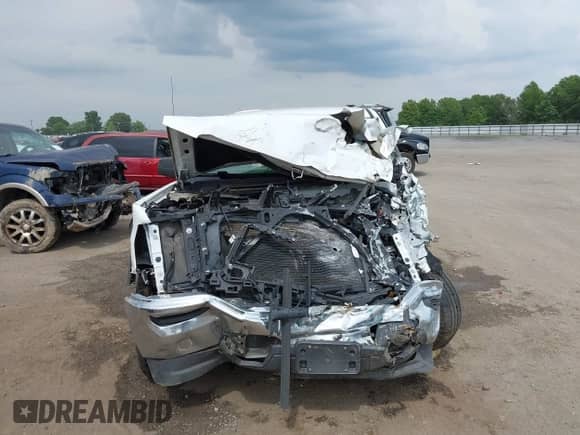 2017 GMC Sierra 1500 with VIN 1GTN1LEH2HZ310922, listed as a IAAI auction lot 42407465 with Not provided miles and . Bid and sale history available at DreamBid. Image 13.